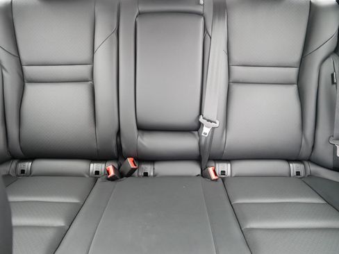 Certified 2023 Nissan Rogue SV w/ SV Premium B Package AWD/4WD image 13