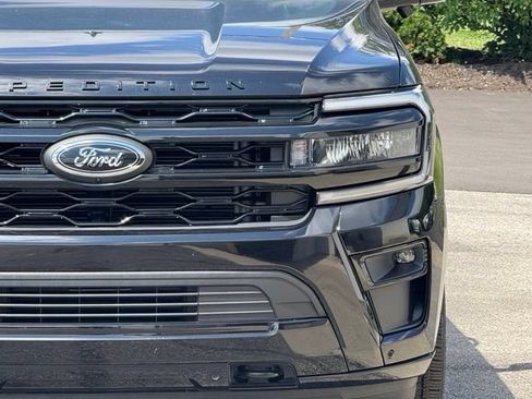 Used 2022 Ford Expedition Limited AWD/4WD image 10