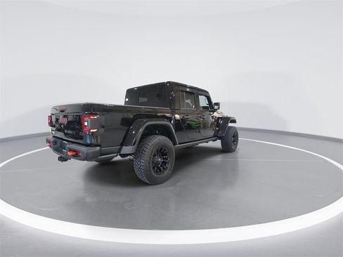 Used 2025 Jeep Gladiator Mojave image 8