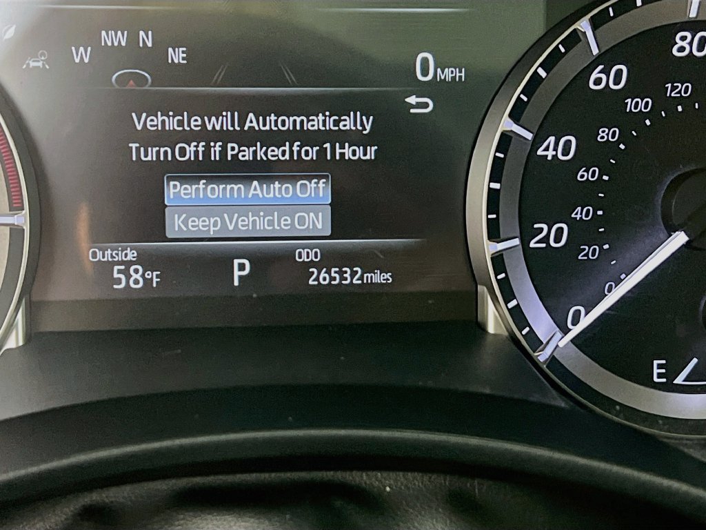 Used 2025 Toyota Highlander XLE AWD/4WD image 11
