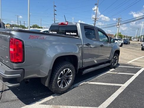 Used 2022 Chevrolet Colorado Z71 AWD/4WD image 17