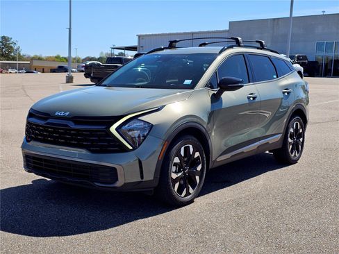 Used 2023 Kia Sportage X-Line AWD/4WD image 1