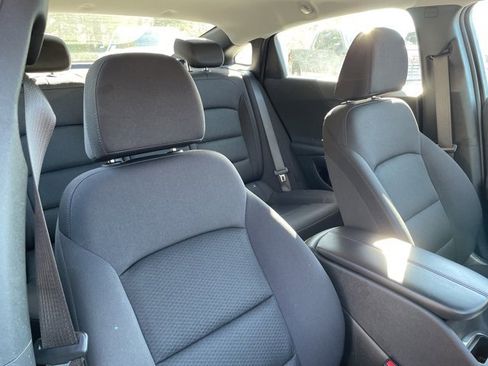 Used 2024 Chevrolet Malibu LT image 27