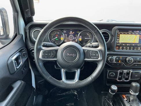 Used 2022 Jeep Wrangler Unlimited Sahara w/ Cold Weather Group image 12