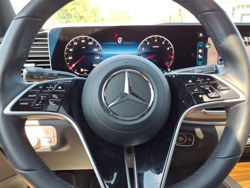 Certified 2025 Mercedes-Benz GLE 350 4MATIC image 23