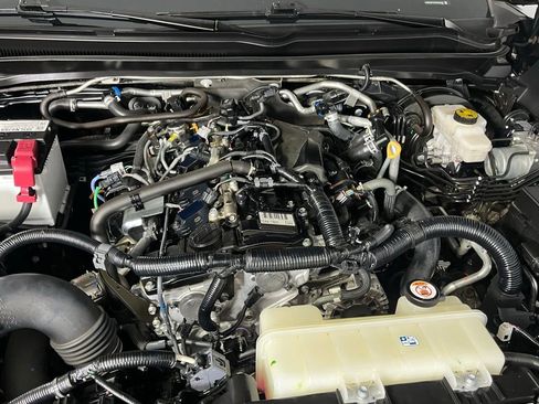 Used 2024 Toyota Tacoma SR5 image 29