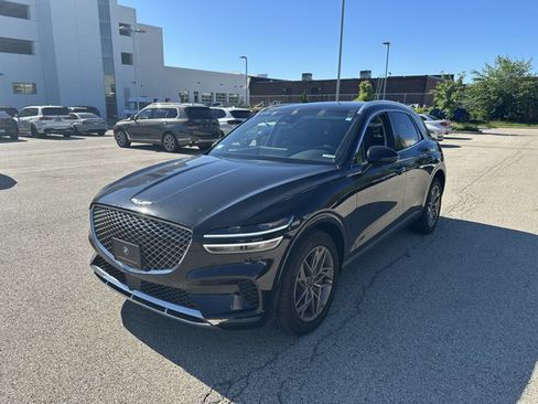 Used 2025 Genesis GV70 2.5T AWD/4WD image 1