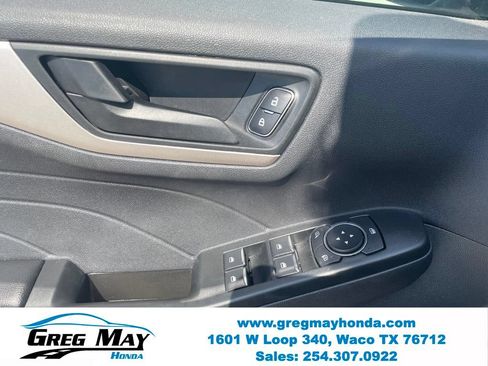 Used 2022 Ford Escape SE w/ Convenience Package FWD image 12