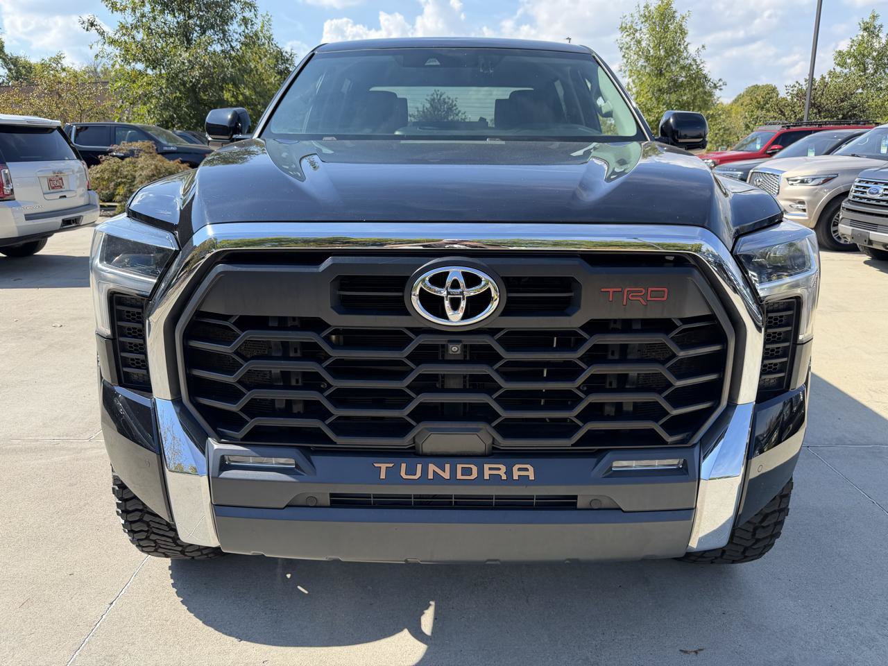 Used 2022 Toyota Tundra SR5 RWD image 2