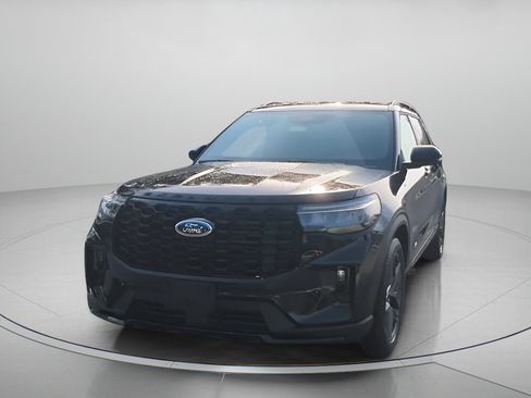 New 2026 Ford Explorer ST-Line w/ ST-Line Street Pack RWD image 10