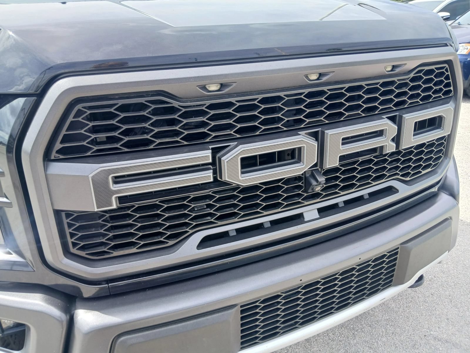 Used 2019 Ford F150 Raptor w/ Equipment Group 802A Luxury AWD/4WD image 21