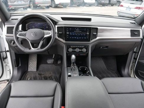 Certified 2023 Volkswagen Atlas Cross Sport SE AWD/4WD image 22