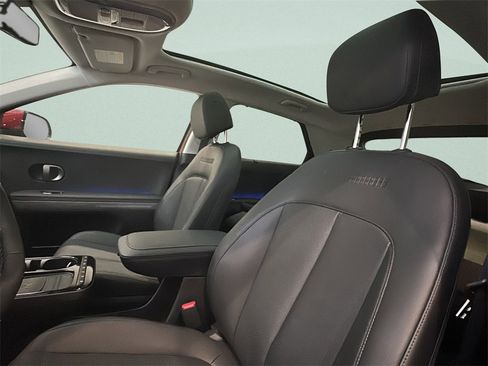 New 2026 Hyundai Ioniq 5 Limited image 9