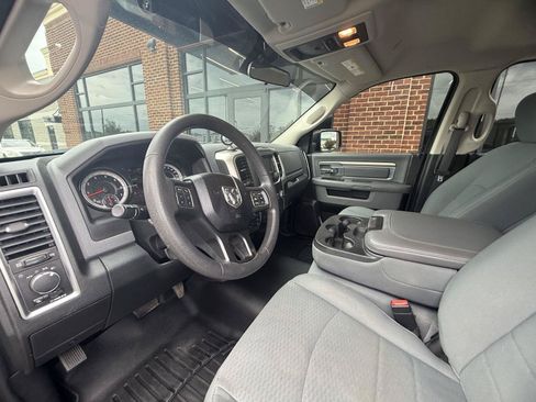 Used 2018 RAM 1500 Classic SLT AWD/4WD image 18