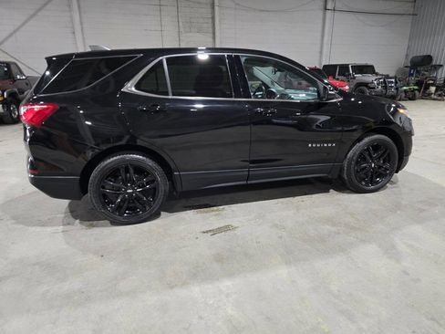 Used 2020 Chevrolet Equinox LT w/ Midnight Edition image 16