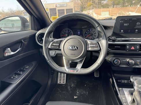 Used 2020 Kia Forte GT-Line image 12