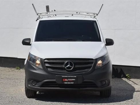 Used 2020 Mercedes-Benz Metris image 4