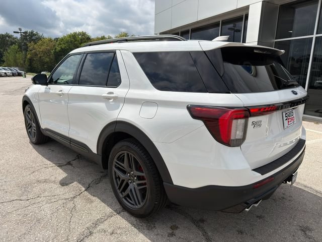 Used 2025 Ford Explorer ST w/ Sun And Sound Package AWD/4WD image 5
