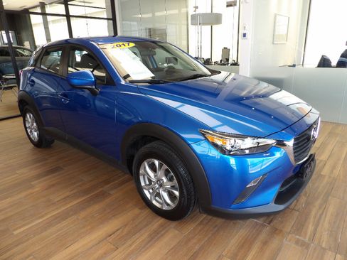 Used 2017 MAZDA CX-3 Sport image 3