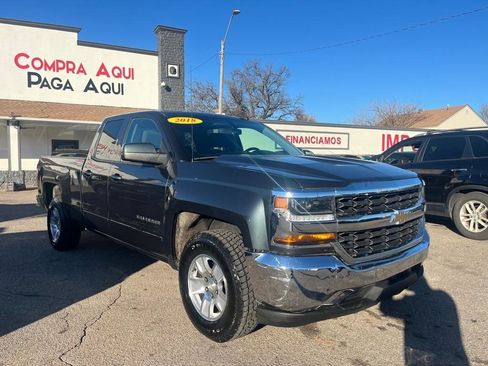 Used 2018 Chevrolet Silverado 1500 LT RWD image 3