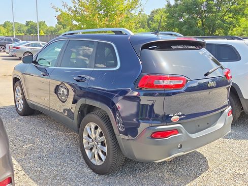 Used 2016 Jeep Cherokee Limited AWD/4WD image 5