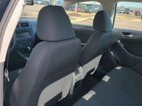 Used 2014 Volkswagen Jetta S image 17