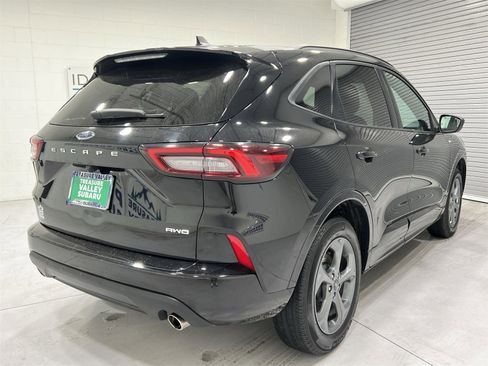 Used 2024 Ford Escape ST-Line image 8