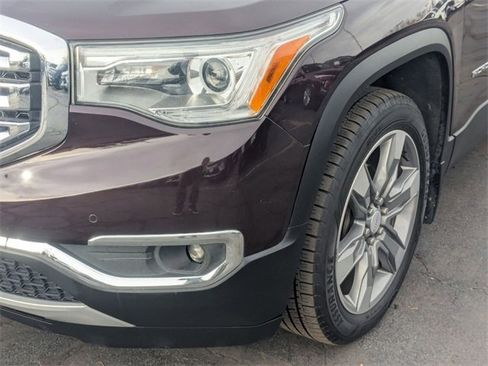 Used 2018 GMC Acadia SLT image 10