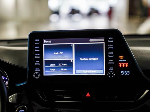 Certified 2019 Toyota C-HR XLE image 15