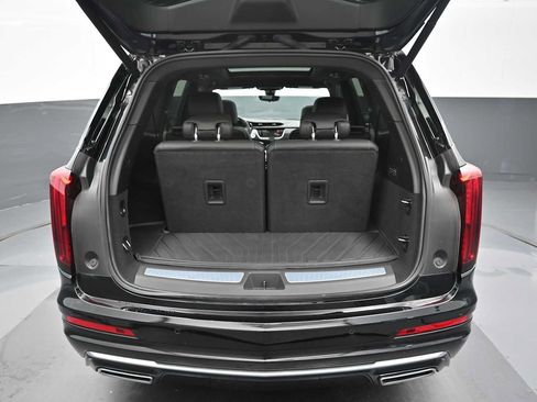 Used 2024 Cadillac XT6 Premium Luxury w/ Technology Package AWD/4WD image 26