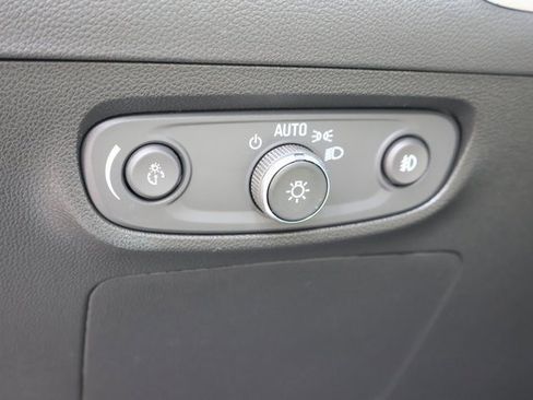 Certified 2023 Buick Encore GX Essence w/ Experience Buick Package image 19