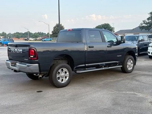 Used 2026 RAM 2500 Big Horn AWD/4WD image 8