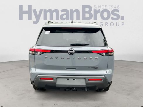 New 2026 Nissan Pathfinder Platinum AWD/4WD image 4