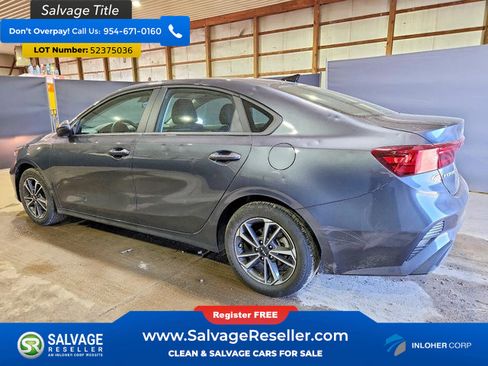 Used 2024 Kia Forte LXS FWD image 3