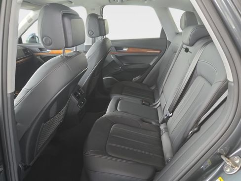 Used 2023 Audi Q5 2.0T Premium Plus w/ Premium Plus Package AWD/4WD image 27