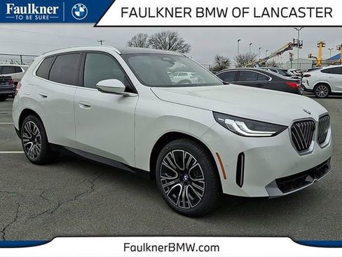 Certified 2026 BMW X3 xDrive30i w/ Premium Package AWD/4WD image 1