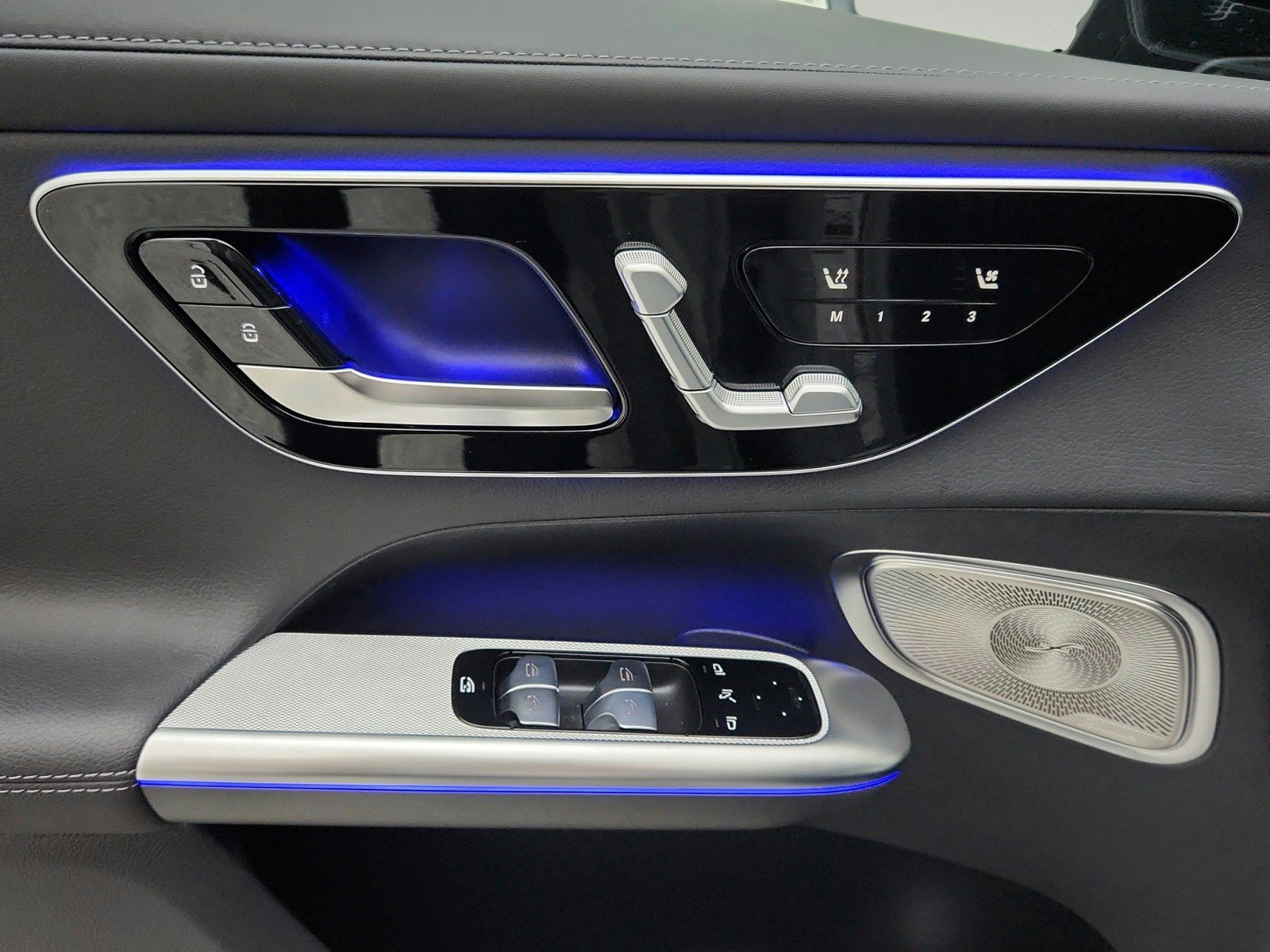 Certified 2026 Mercedes-Benz GLC 300 image 29