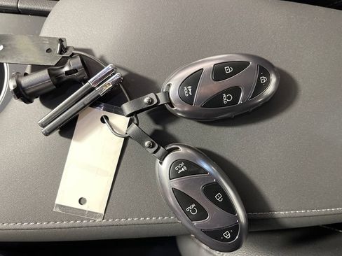 New 2026 Hyundai Sonata Limited image 12