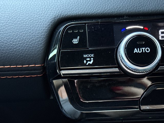 Used 2025 Honda Pilot TrailSport image 22