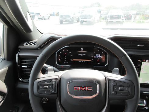 New 2026 GMC Sierra 1500 AT4 w/ AT4 Premium Package AWD/4WD image 23