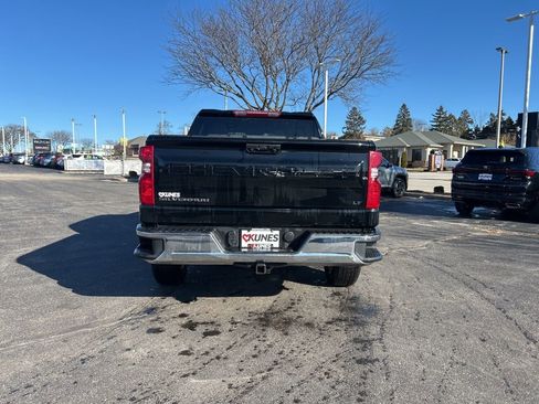 Used 2025 Chevrolet Silverado 1500 LT image 6
