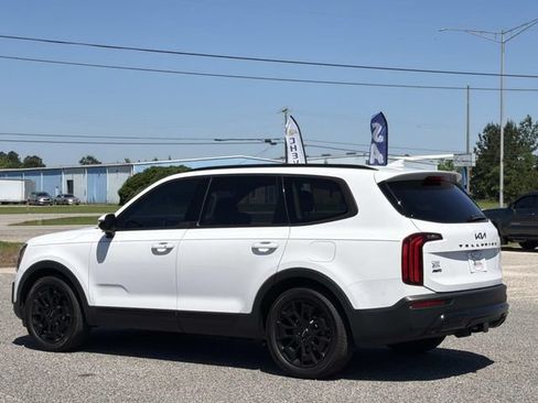 Used 2022 Kia Telluride SX w/ SX Prestige Package AWD/4WD image 11