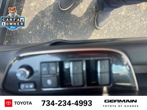 Used 2025 Toyota Crown Signia AWD/4WD image 20