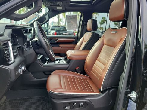 Certified 2025 GMC Sierra 3500 Denali Ultimate image 20