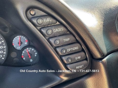 Used 2003 Chevrolet Corvette Convertible w/ Preferred Equipment Group1 image 18