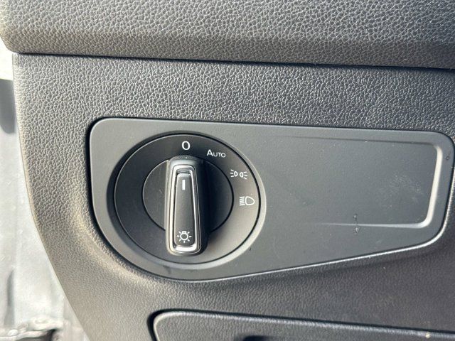 Certified 2023 Volkswagen Tiguan SE R-Line FWD image 19
