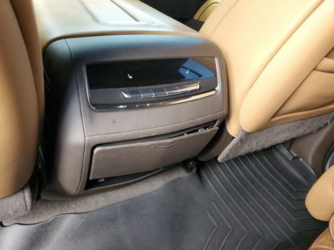 Used 2022 Cadillac Escalade Premium Luxury w/ LPO, Radiant Package AWD/4WD image 15
