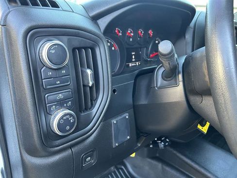 Used 2021 GMC Sierra 3500 Base Crew Cab 4WD w/ Convenience Package image 13