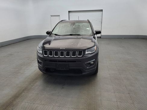 Used 2018 Jeep Compass Latitude w/ Popular Equipment Group AWD/4WD image 15