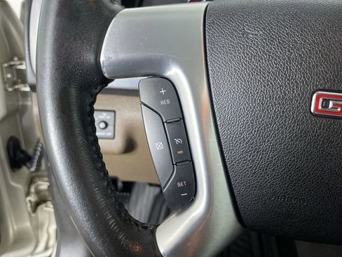 Used 2013 GMC Acadia SLT image 30